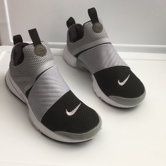 Nike sock structure knitted slip ons sneakers - Picture 5 of 8